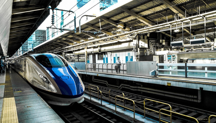 在美国国债收益率上升的压力下，全球股市下跌