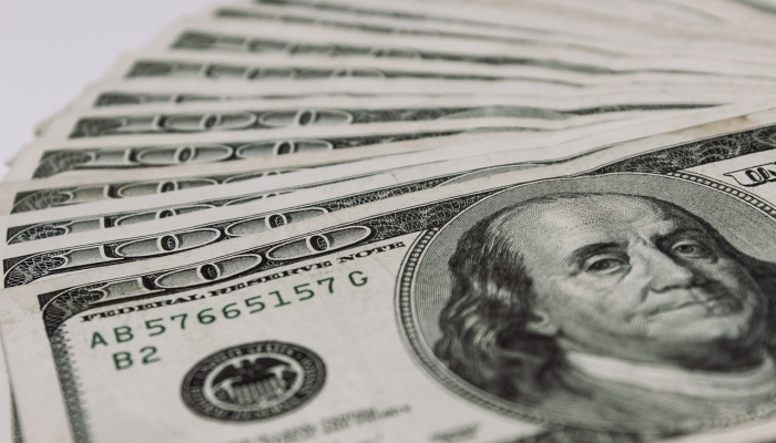 在美国国债收益率上升的压力下，全球股市下跌