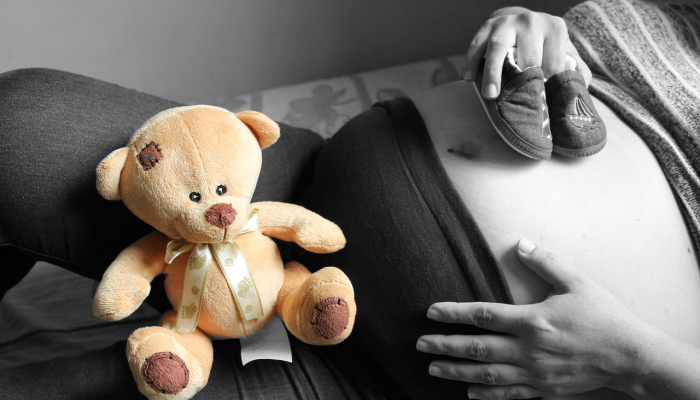 哈里亚纳邦：一名妇女和两个孩子在家中被发现死亡;丈夫被控谋杀