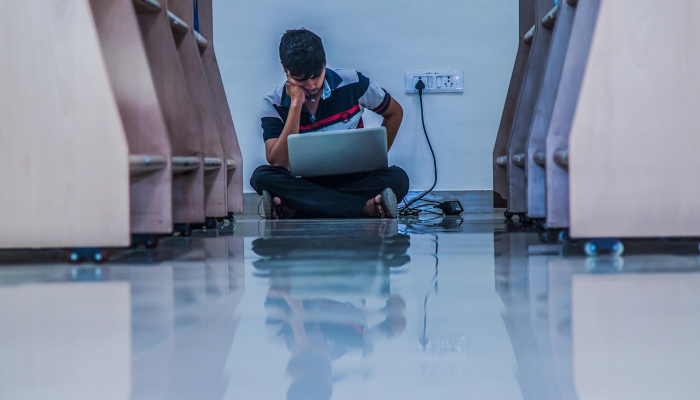 亚当森学生死于“严重钝器创伤” 亚当森学生死于“严重钝器创伤”